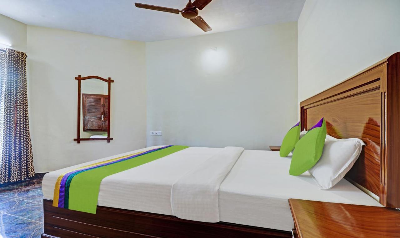 Treebo Trend Linchu Ayur Resort Kovalam Bagian luar foto