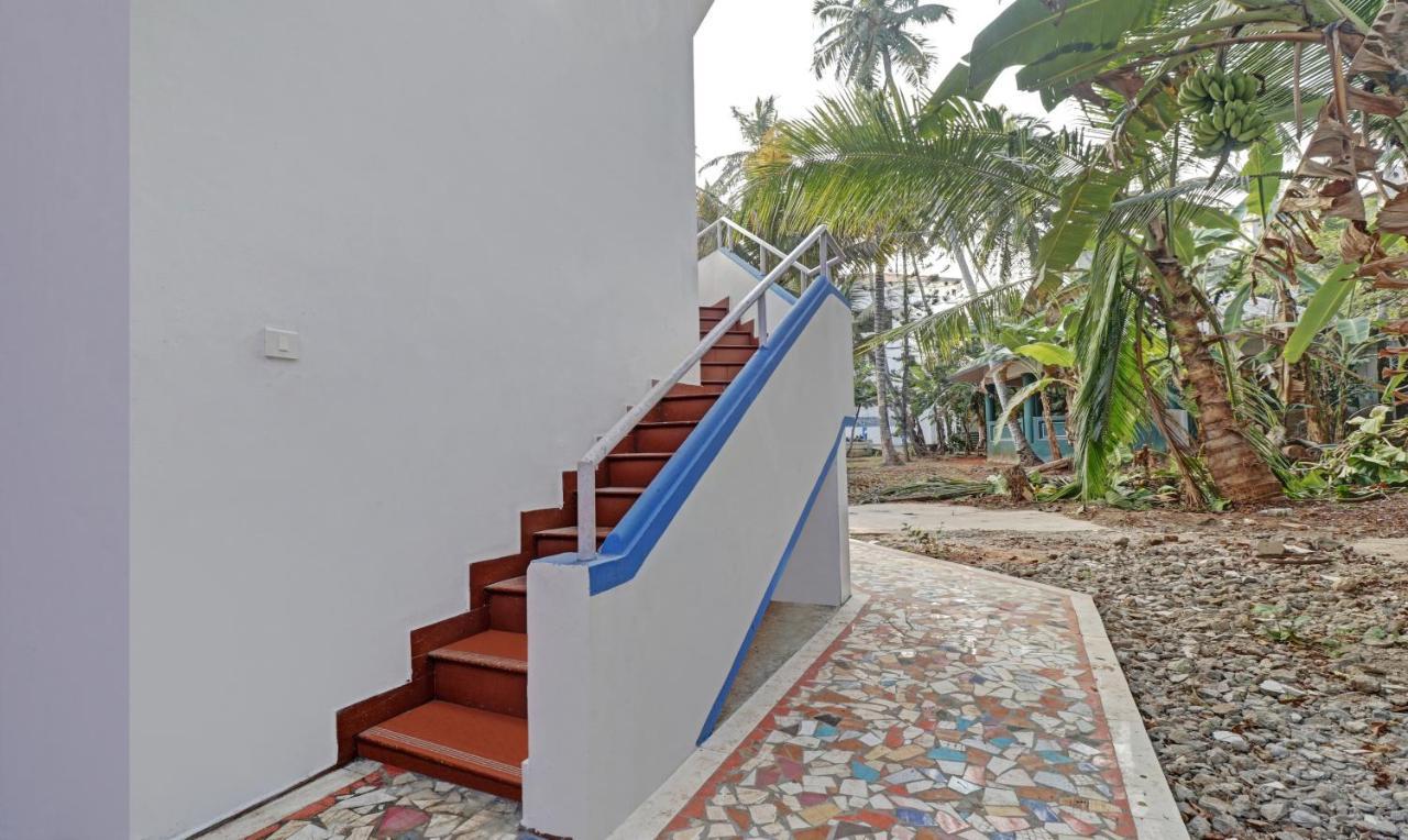 Treebo Trend Linchu Ayur Resort Kovalam Bagian luar foto