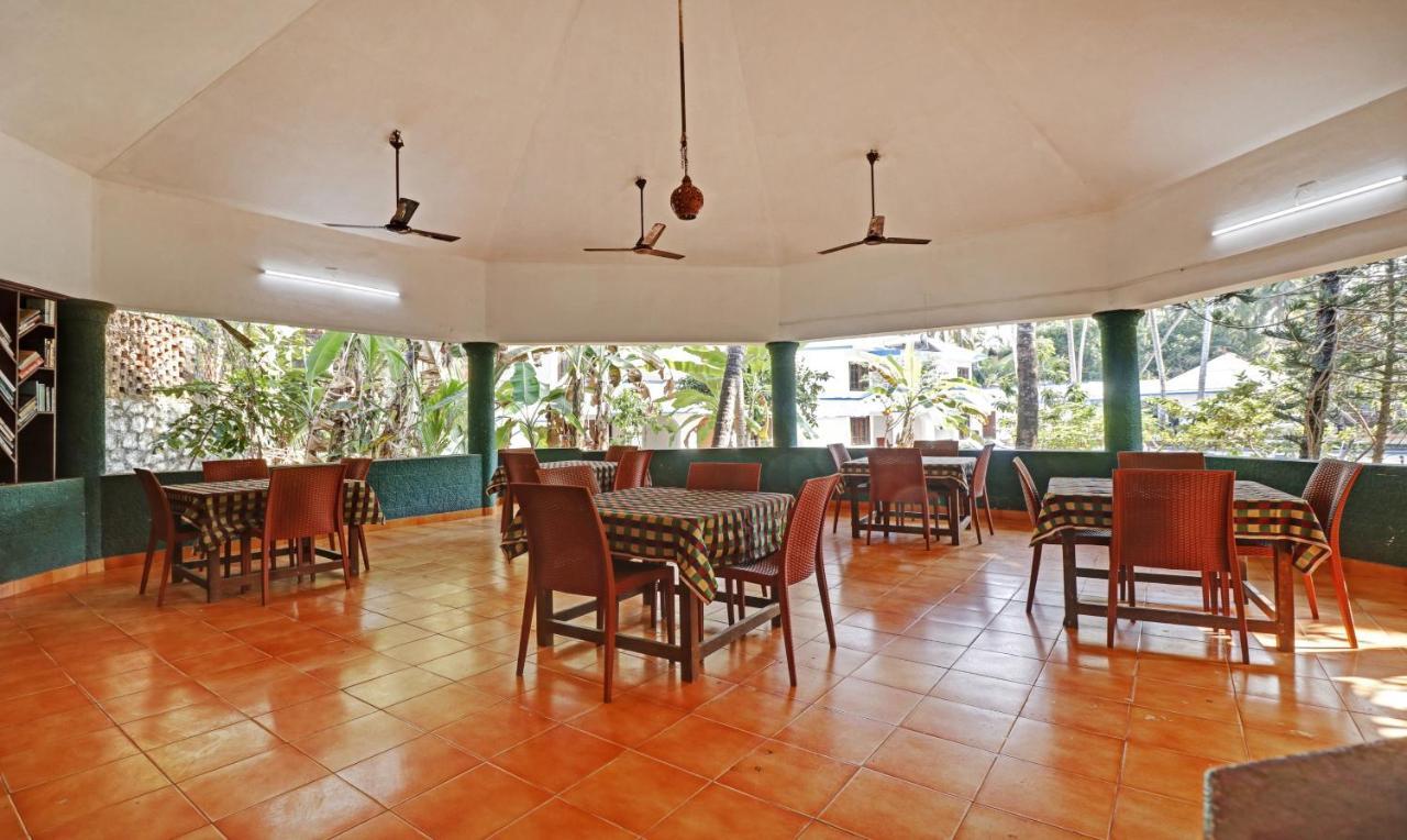 Treebo Trend Linchu Ayur Resort Kovalam Bagian luar foto