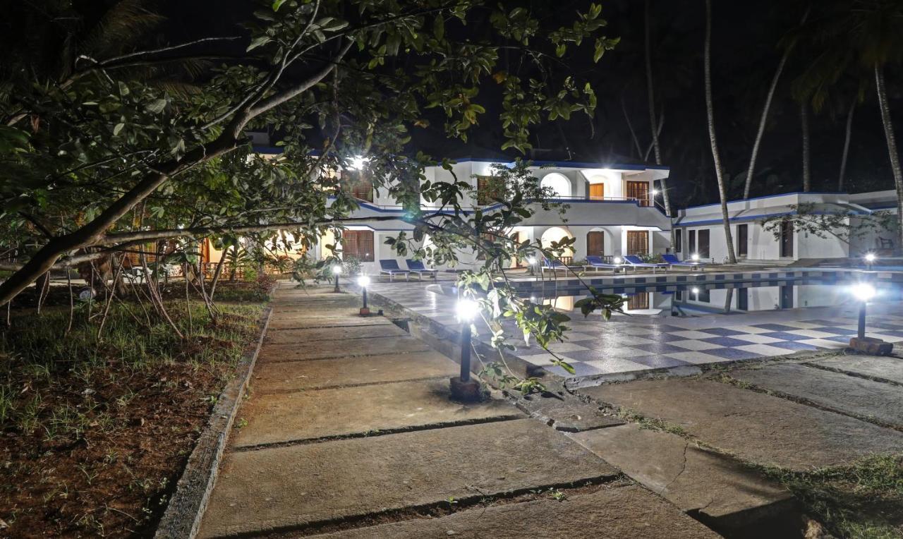 Treebo Trend Linchu Ayur Resort Kovalam Bagian luar foto